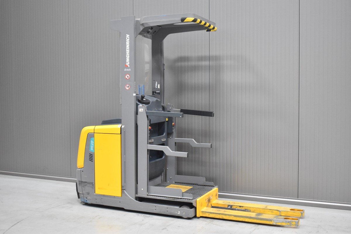 Gabelstapler Gebraucht kaufen – Jungheinrich EKS 110 L mit Elektro in Österreich