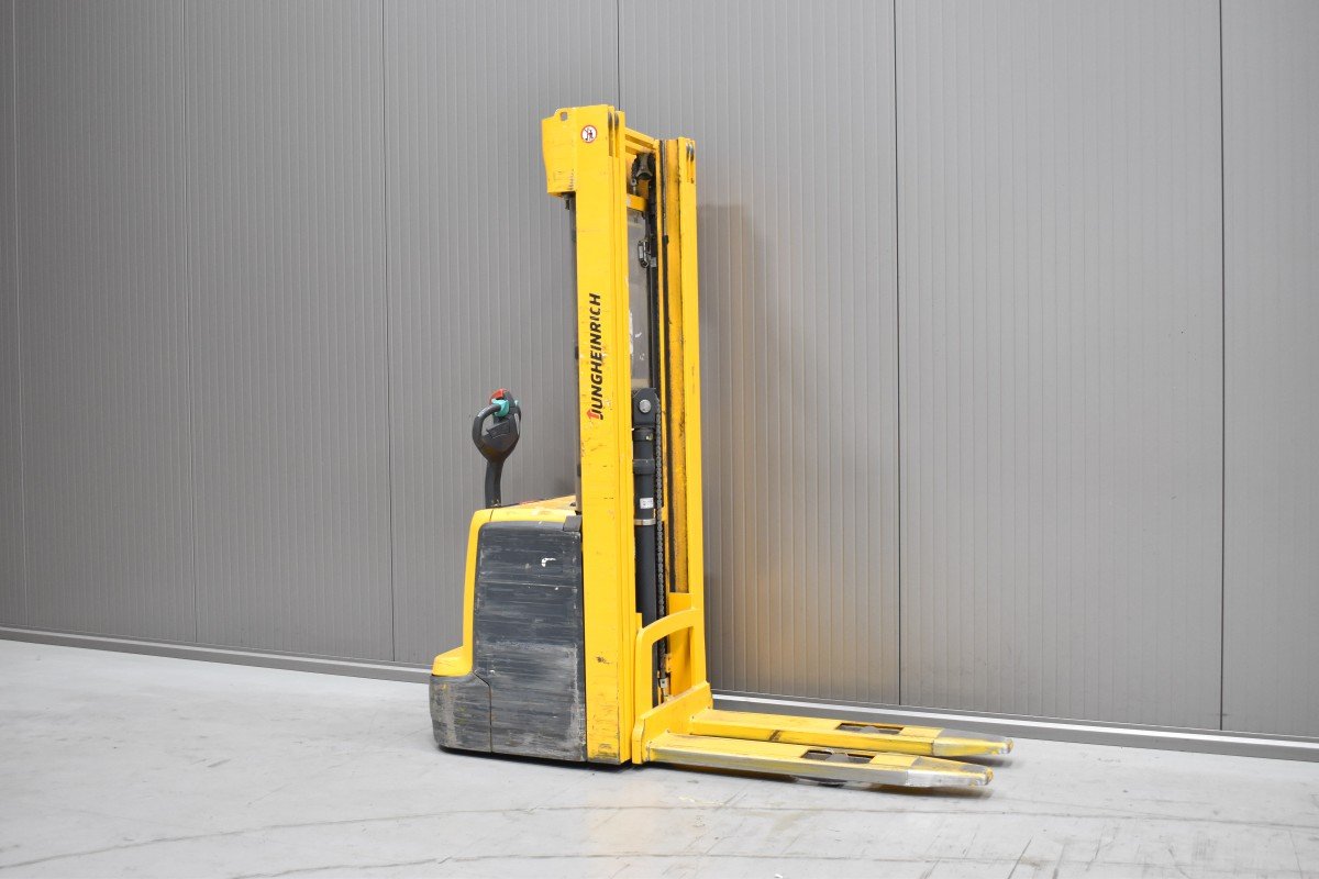 Gabelstapler Gebraucht kaufen – Jungheinrich EJC 216 mit Elektro in Österreich