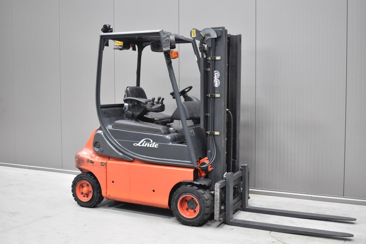 Gabelstapler Gebraucht kaufen – Linde E 20 P mit Elektro in Österreich