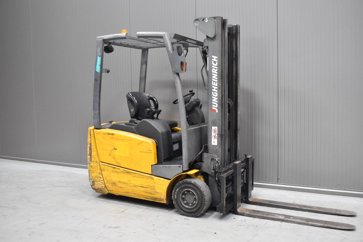 Gabelstapler Gebraucht kaufen – Jungheinrich EFG 216 kn mit Elektro in Österreich