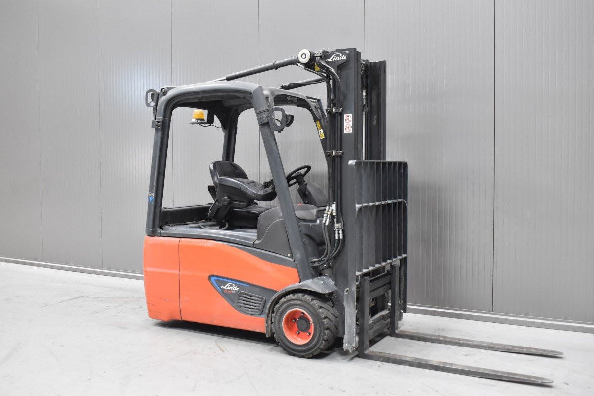 Gabelstapler Gebraucht kaufen – Linde E 18 - 02 mit Elektro in Österreich