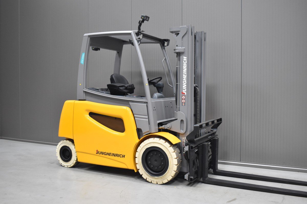 Gabelstapler Gebraucht kaufen – Jungheinrich EFG 535 ks mit Elektro in Österreich