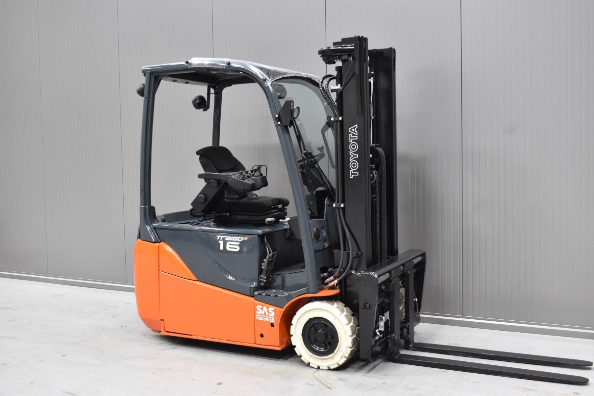 Gabelstapler Gebraucht kaufen – Toyota 8FBE16T mit Elektro in Österreich