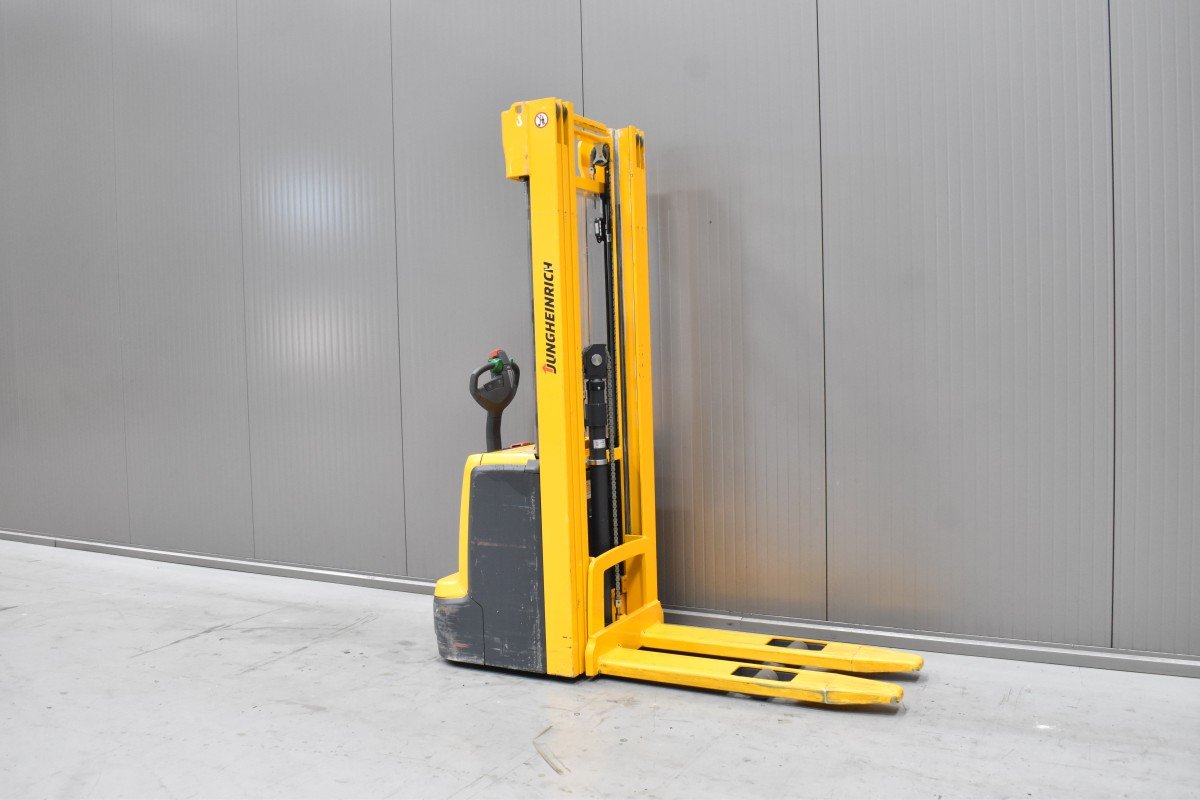 Gabelstapler Gebraucht kaufen – Jungheinrich EJC 214 mit Elektro in Österreich