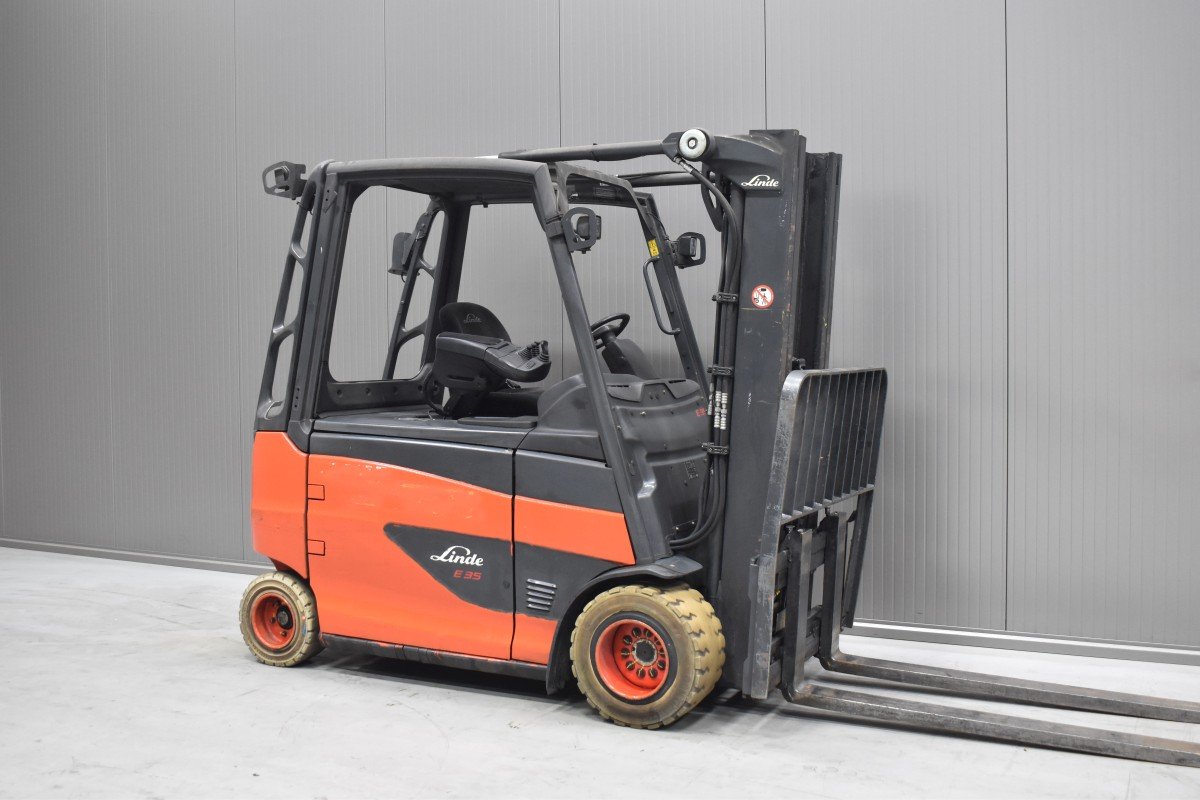Gabelstapler Gebraucht kaufen – Linde E 35 HL - 01 mit Elektro in Österreich