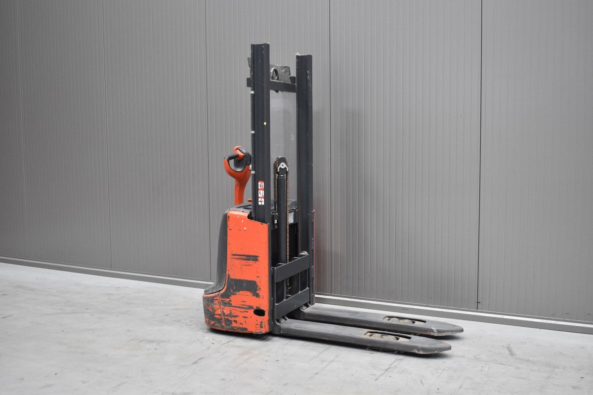 Gabelstapler Gebraucht kaufen – Linde L 10 B mit Elektro in Österreich