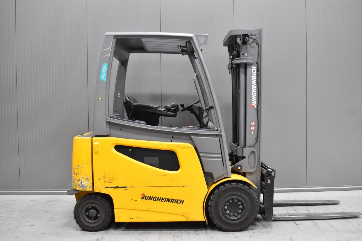 Jungheinrich EFG 425 k – Bild 2