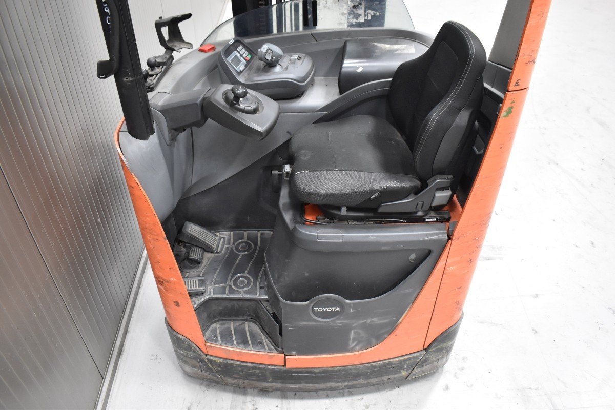 Toyota RRE 160 H – Bild 6