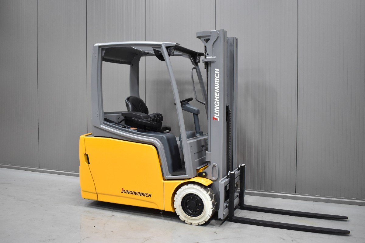 Gabelstapler Gebraucht kaufen – Jungheinrich EFG 216 mit Elektro in Österreich