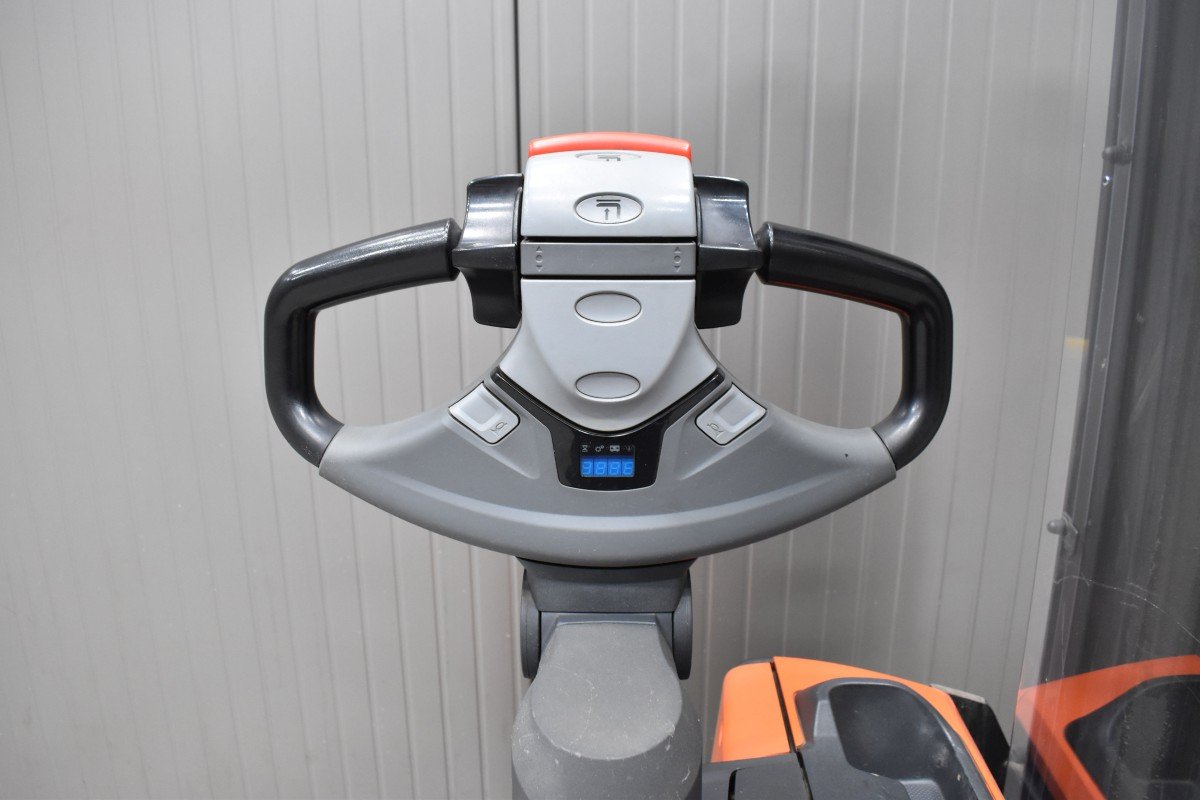 Toyota SWE 100 – Bild 5