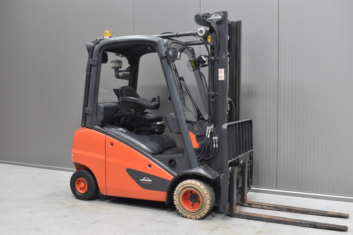 Gabelstapler Gebraucht kaufen – Linde H 20 D-01 mit Diesel in Österreich