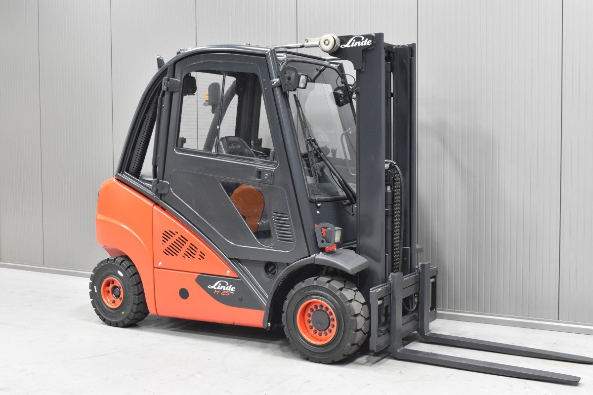 Gabelstapler Gebraucht kaufen – Linde H 25 D - 01 mit Diesel in Österreich