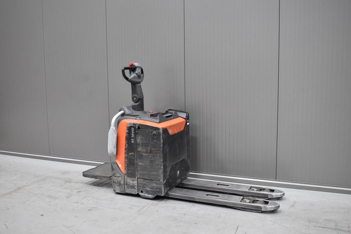 Gabelstapler Gebraucht kaufen – Toyota LPE 200 mit Elektro in Österreich