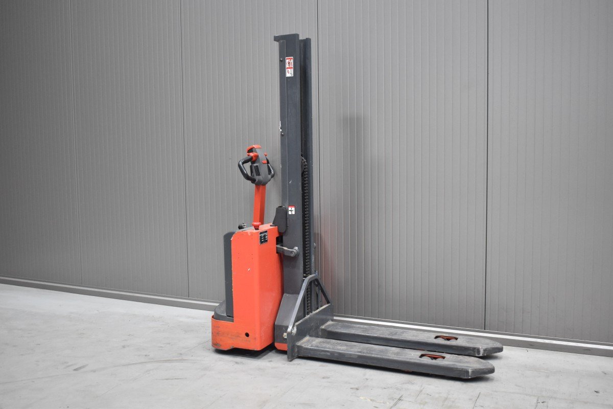 Gabelstapler Gebraucht kaufen – Linde MM 10i mit Elektro in Österreich