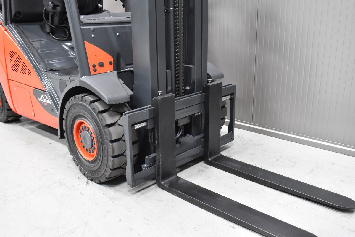 Linde H 35 T - 02 – Bild 5