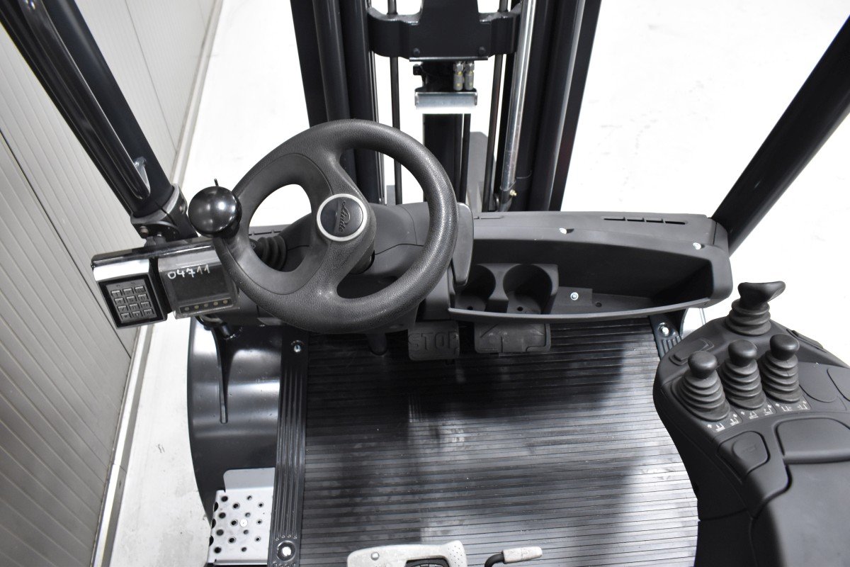 Linde H 35 T - 02 – Bild 6
