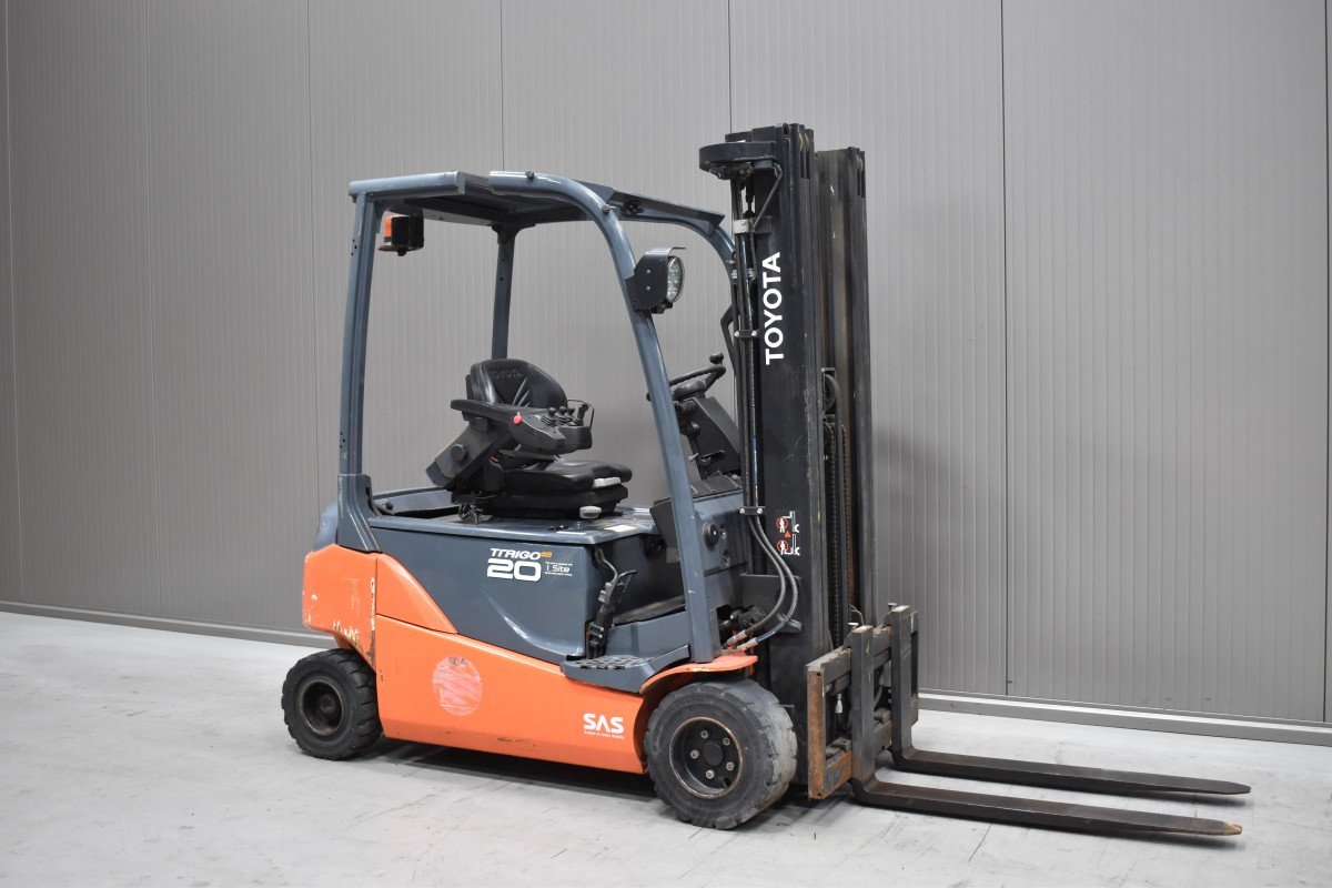 Gabelstapler Gebraucht kaufen – Toyota 8FBM20T mit Elektro in Österreich