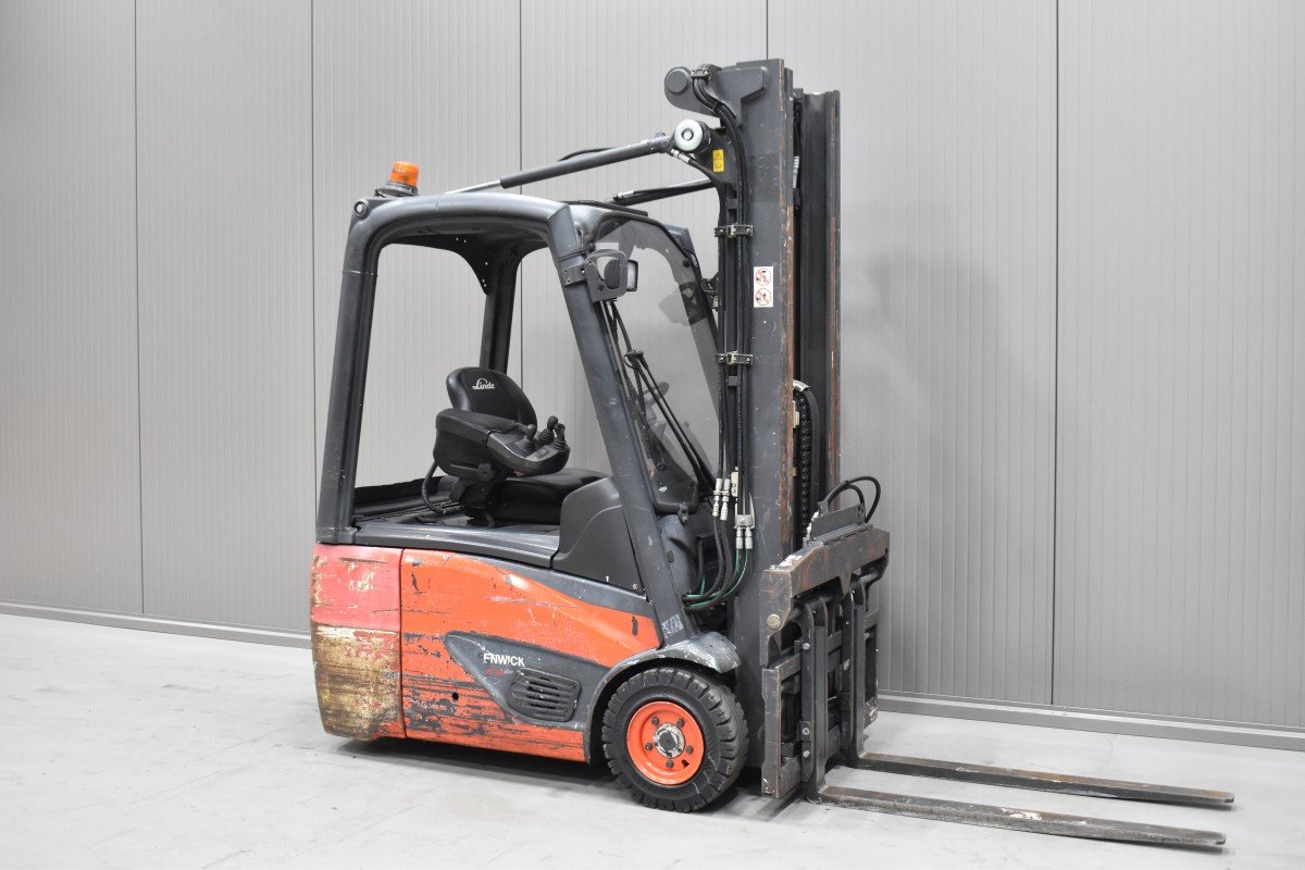 Gabelstapler Gebraucht kaufen – Linde E 16 C - 02 mit Elektro in Österreich