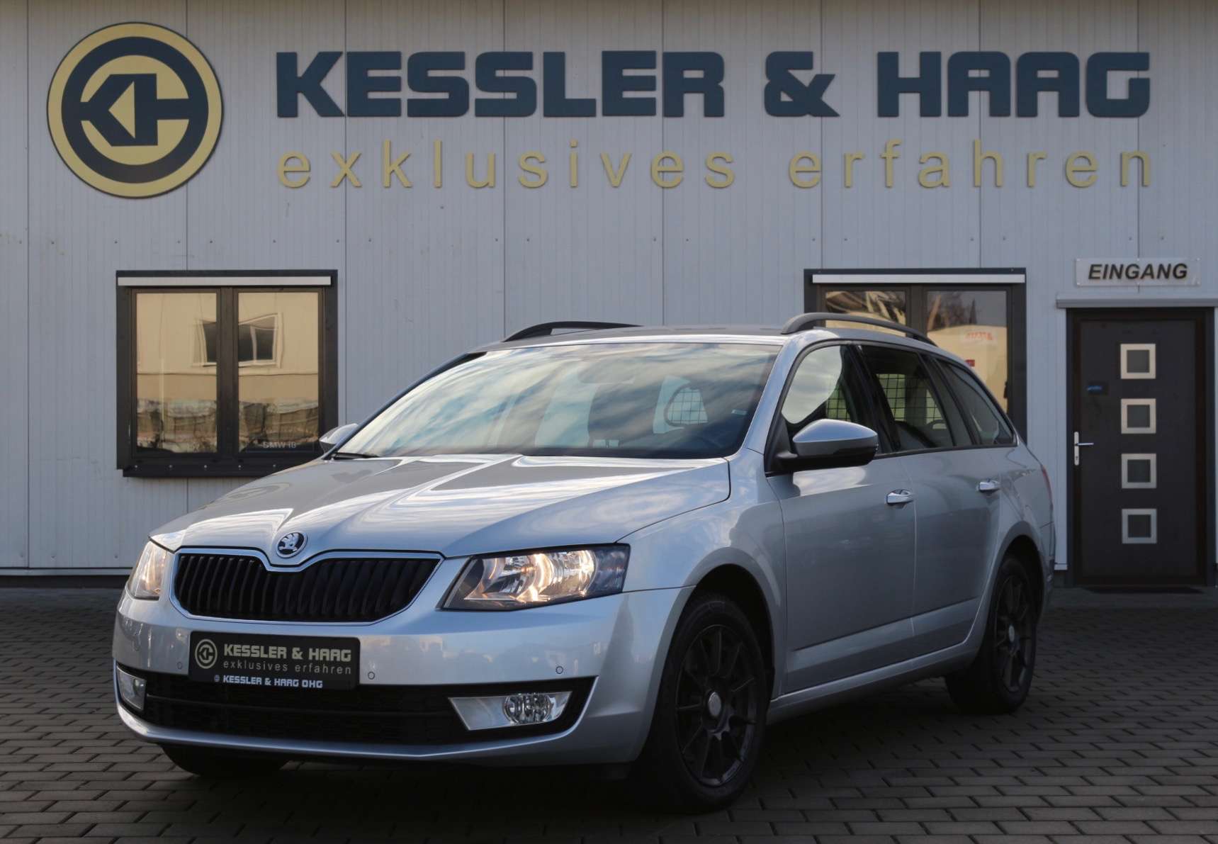 Skoda Octavia 1.6TDI Ambition 4x4*SITZH*1HD*NAVI