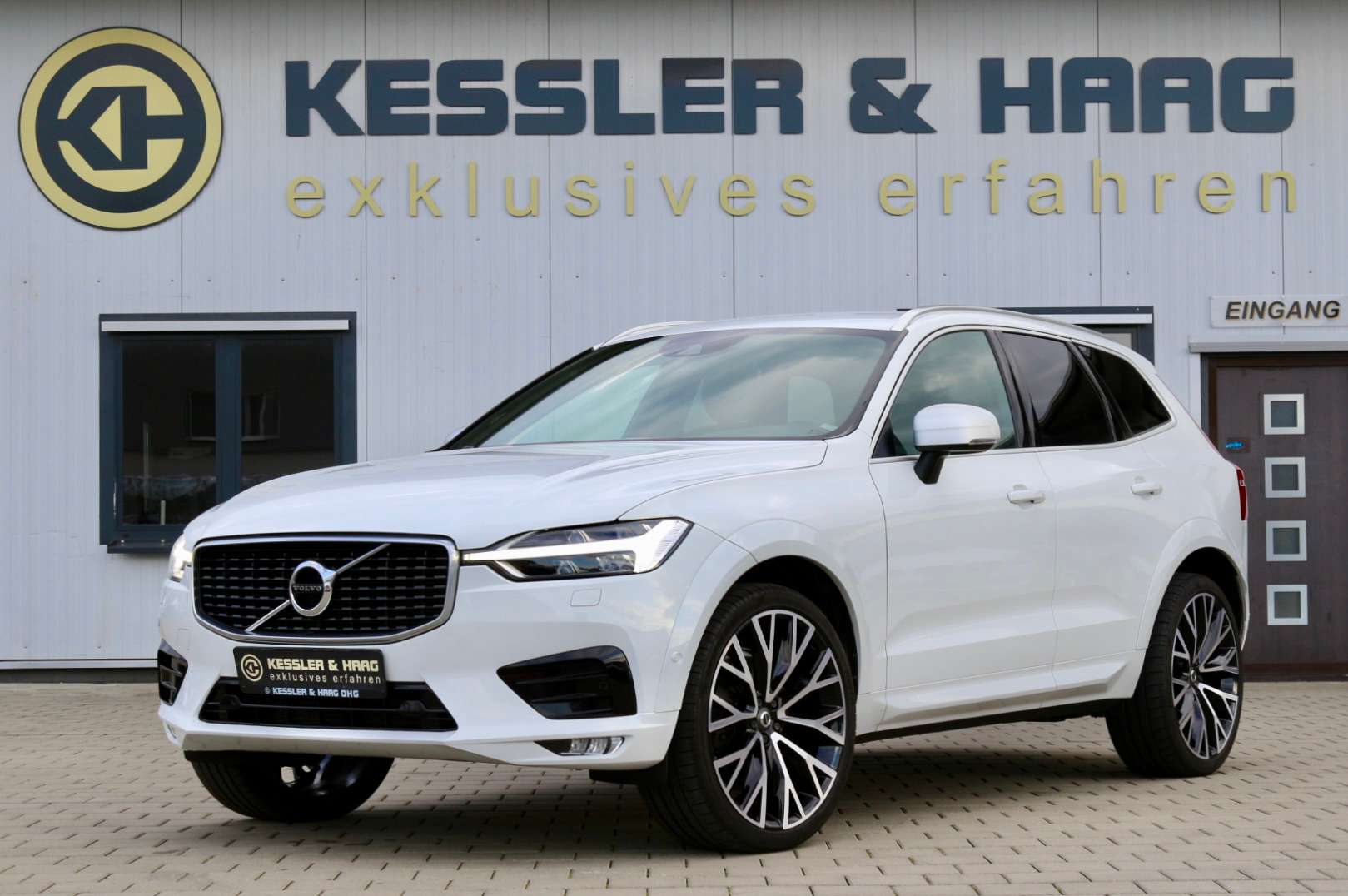 Volvo XC60 AWD#R-Design LED 1HD#AHK#TOP ZUSTAND#