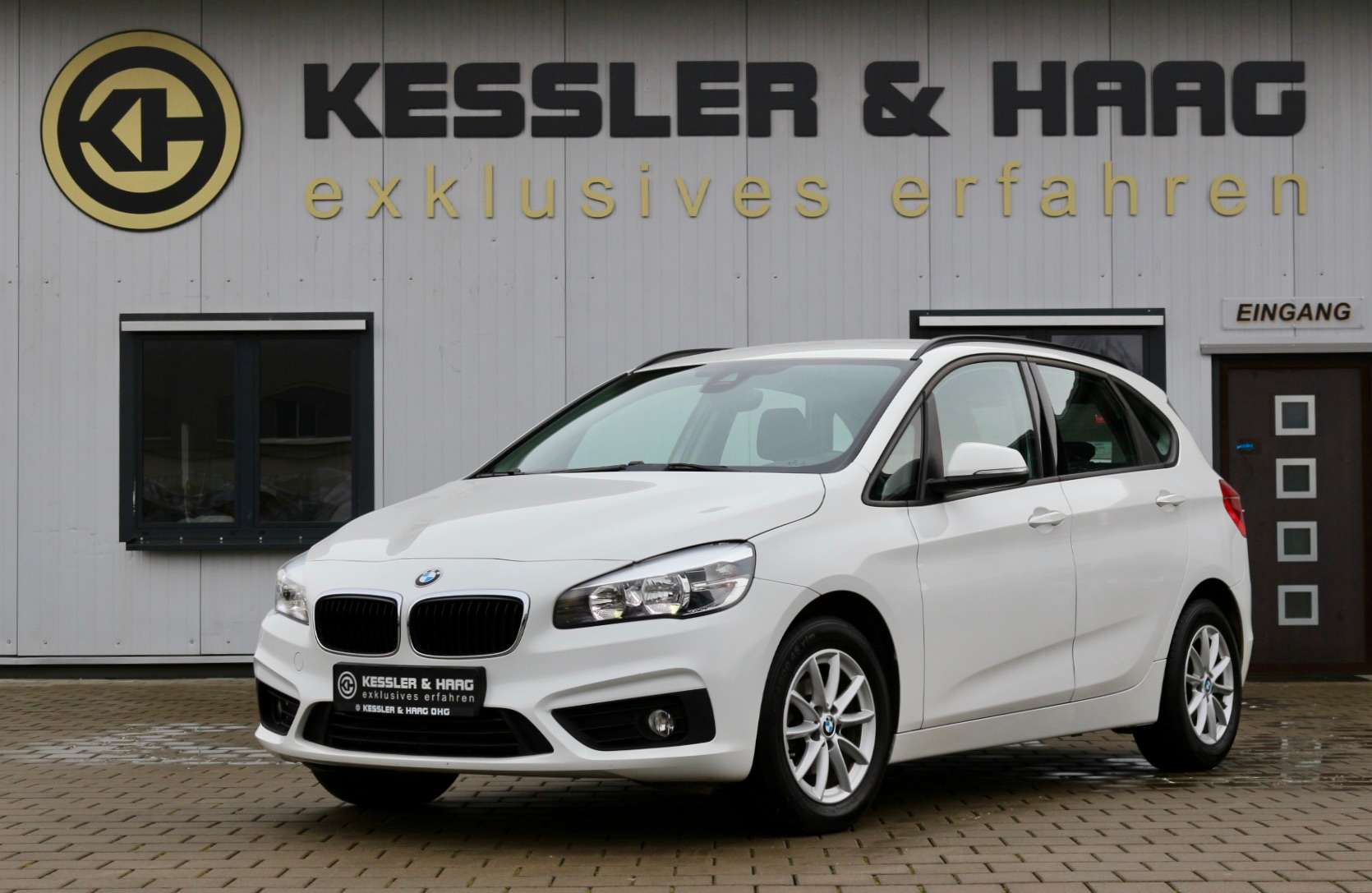 BMW 214d Business + Travel Paket PDC