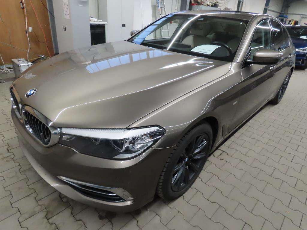 BMW 530 d Luxury Line SoftClos/StandH DysplayKey