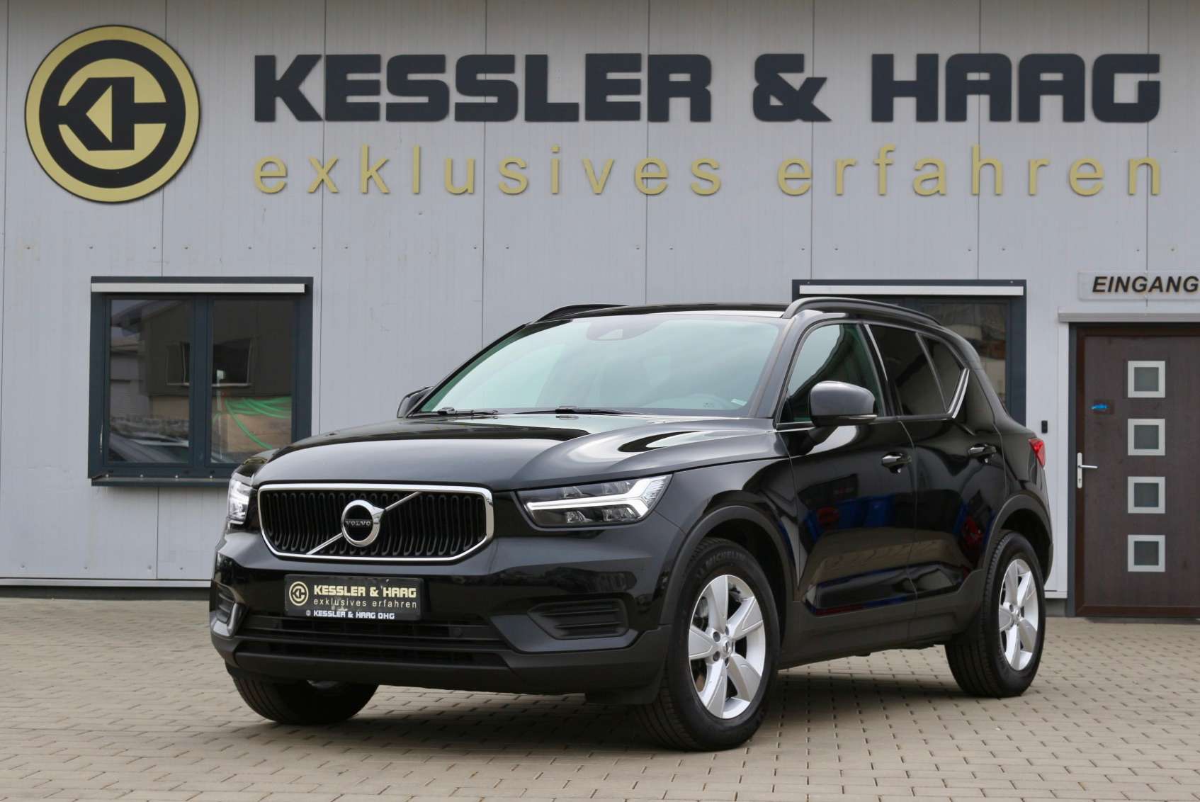 2018 Volvo XC40 Plus*AWD*LED*CarPlay*1HD Business