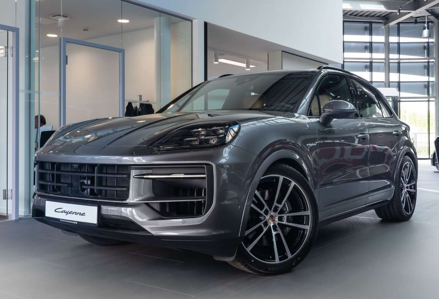 Porsche Cayenne E-Hybrid Massage HD-Matrix InnoDrive AHK