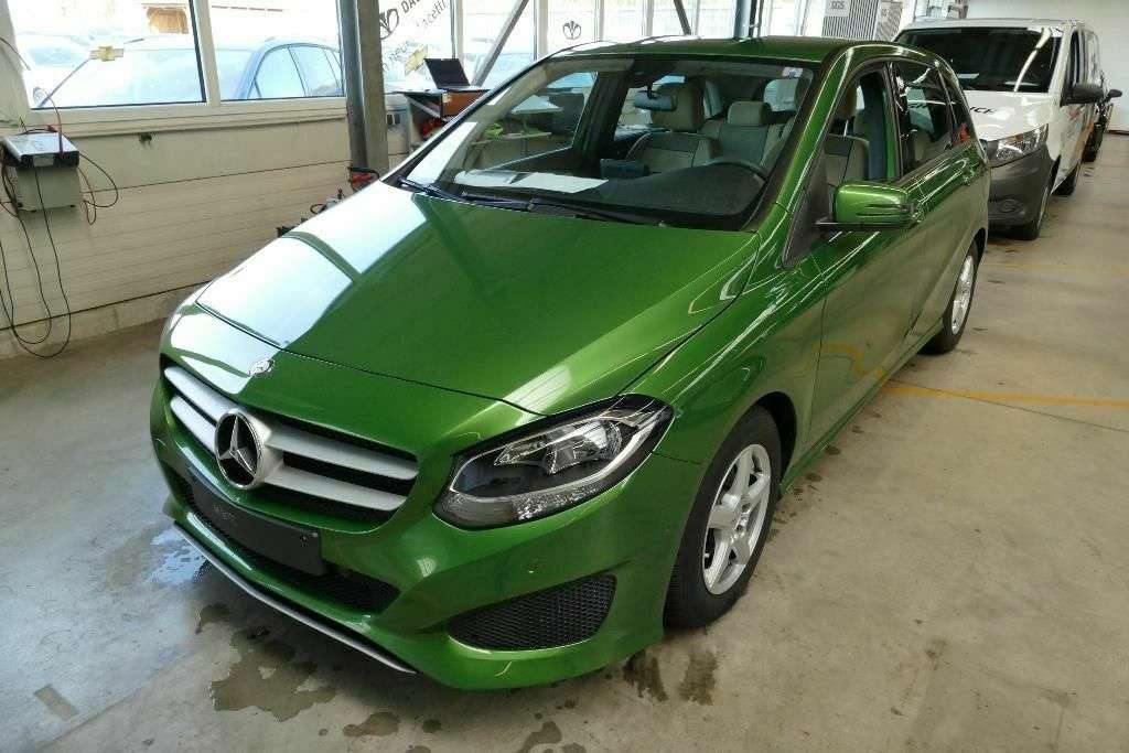 Mercedes-Benz B 180 CDI/BE Edition/Navi/PDC/