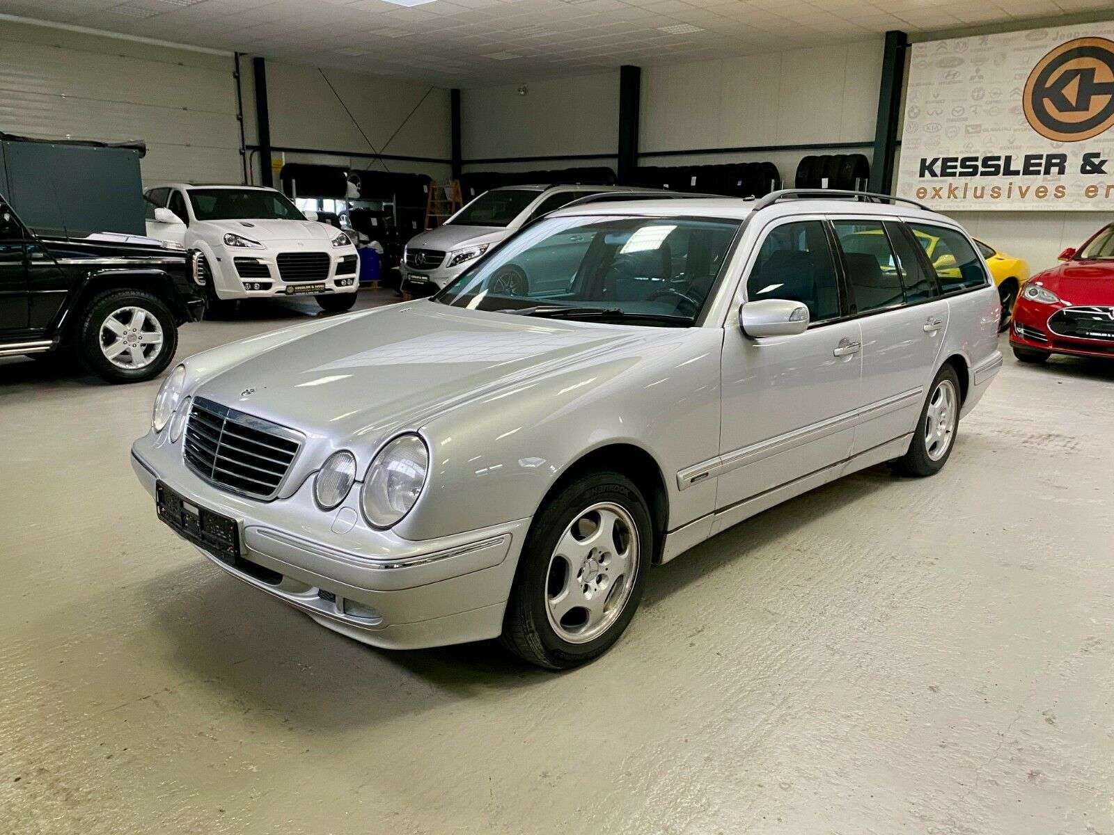 Mercedes-Benz E 280 T 4-Matic ####TÜV + SERVICE NEU###
