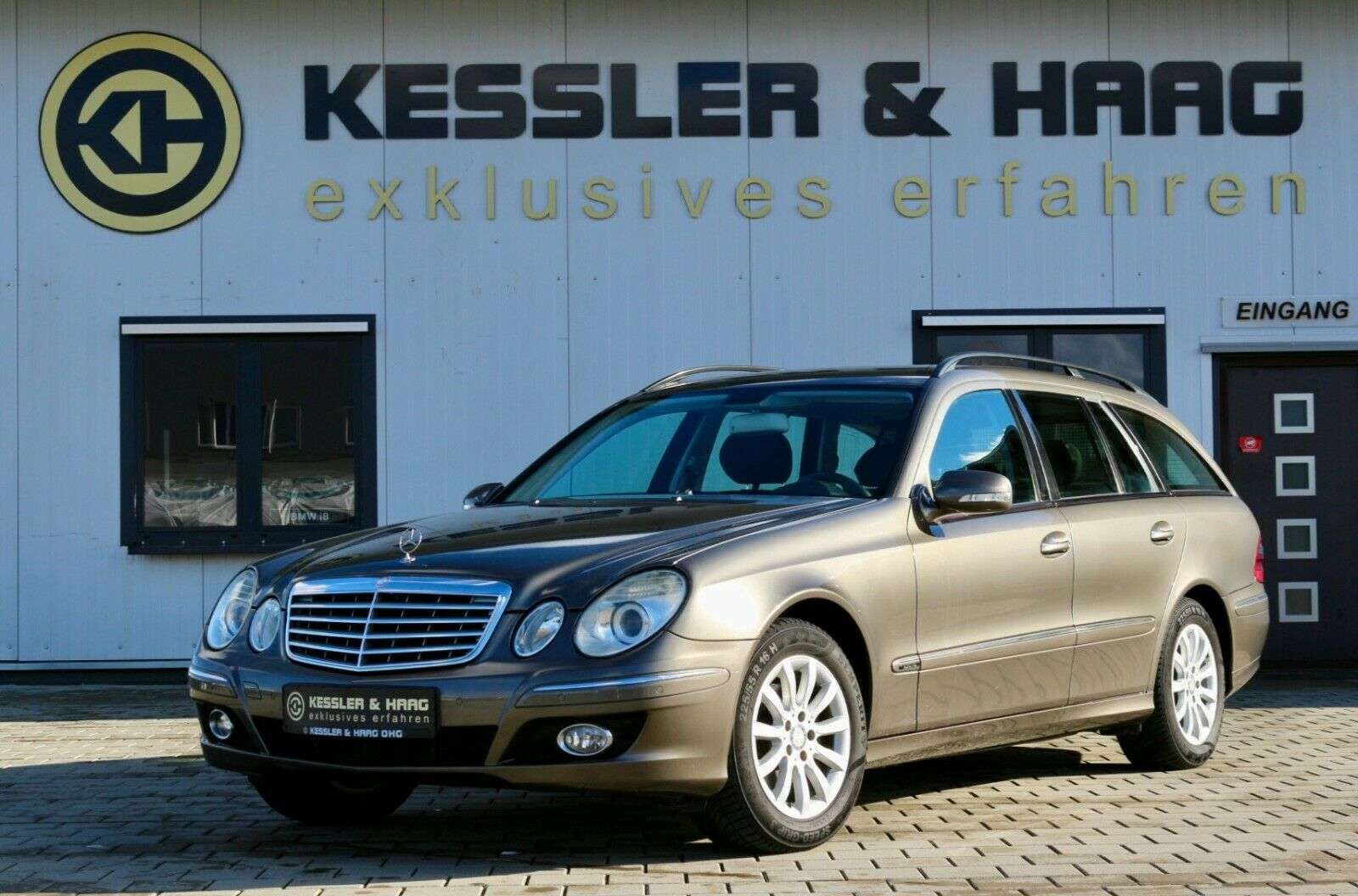 Mercedes-Benz E 200 T ELEGANCE Klimaaut./PDC/8 x Alu/TOP/2HD
