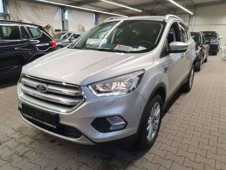 Ford Kuga1,5 EcoBoost 4x2 110kW Cool&Connect/WinterP.