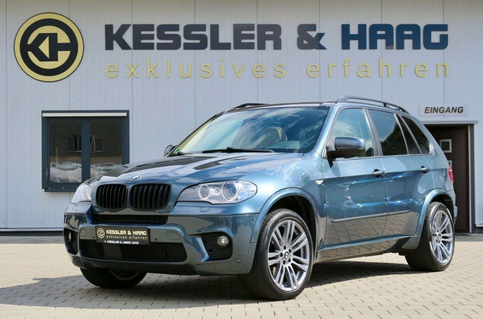 BMW X5 xDrive35i M-Sportpaket*7Sitze*PANO*HUP*