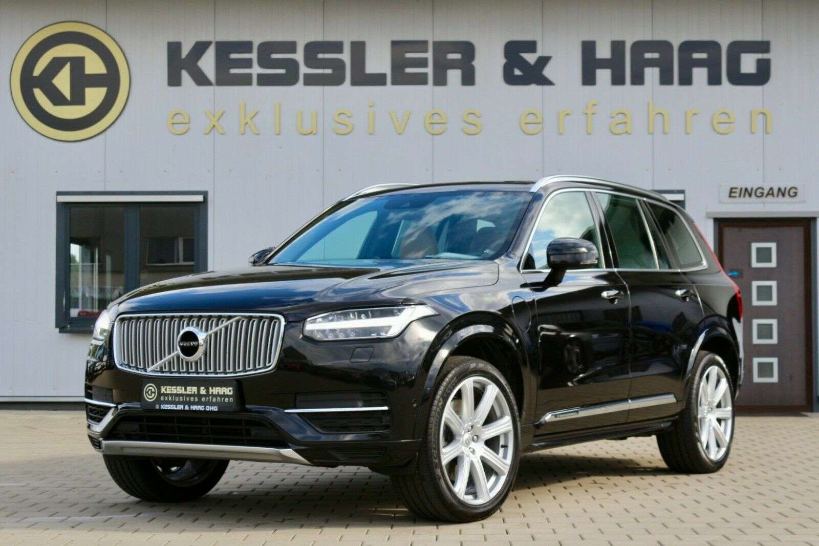 Volvo XC90  Inscription XENIUM#PANO#1HD#B&W#