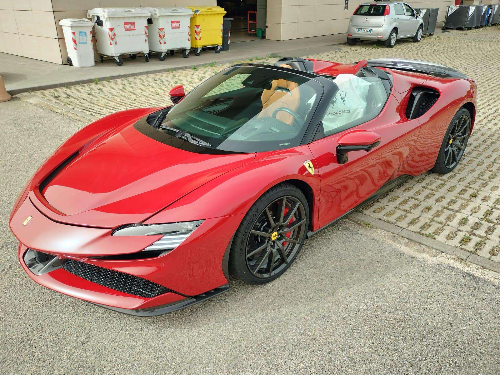 Ferrari SF90 Spider