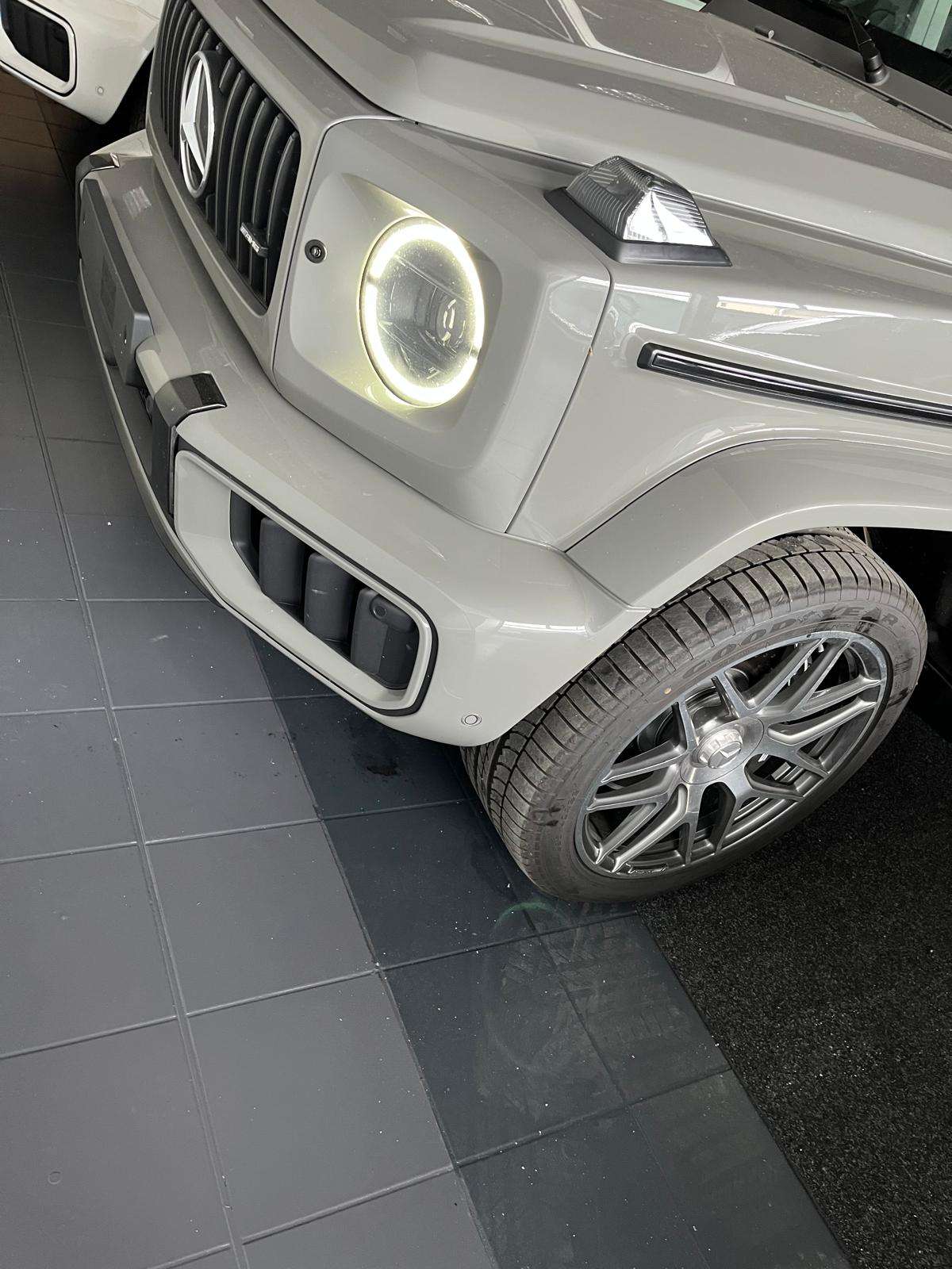 Mercedes-Benz 63 AMG