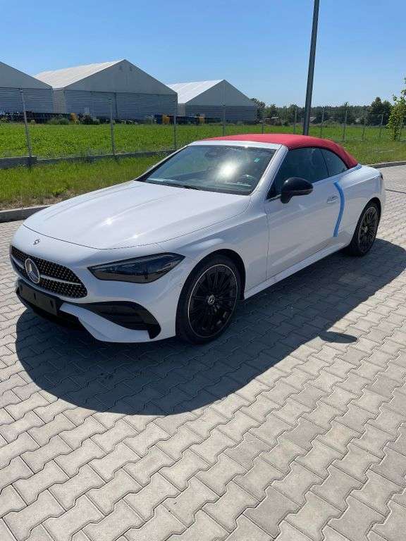 Mercedes-Benz CLE 300 4Matic AMG Line Premium Plus