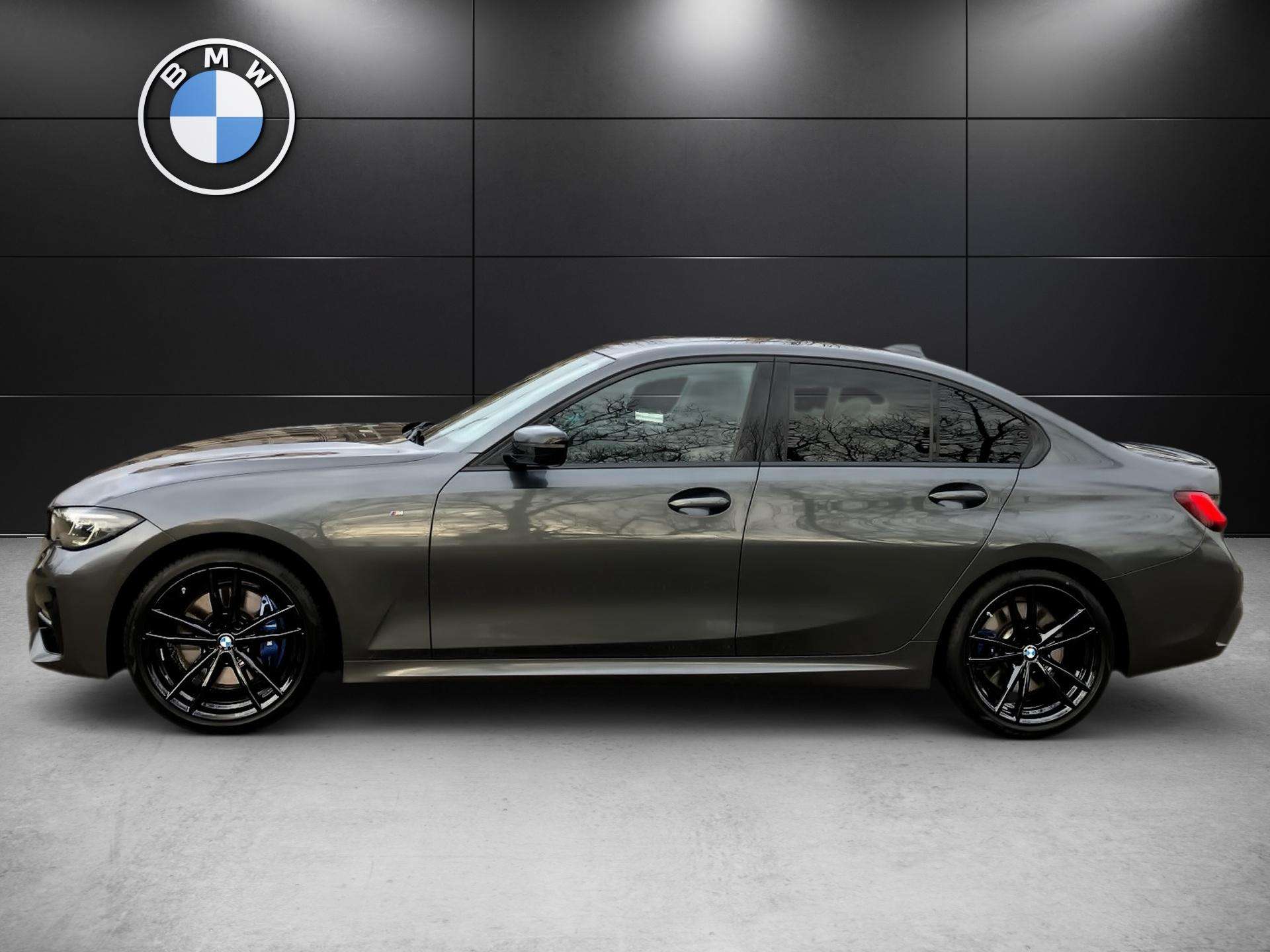 BMW 330 i xDrive M Sport