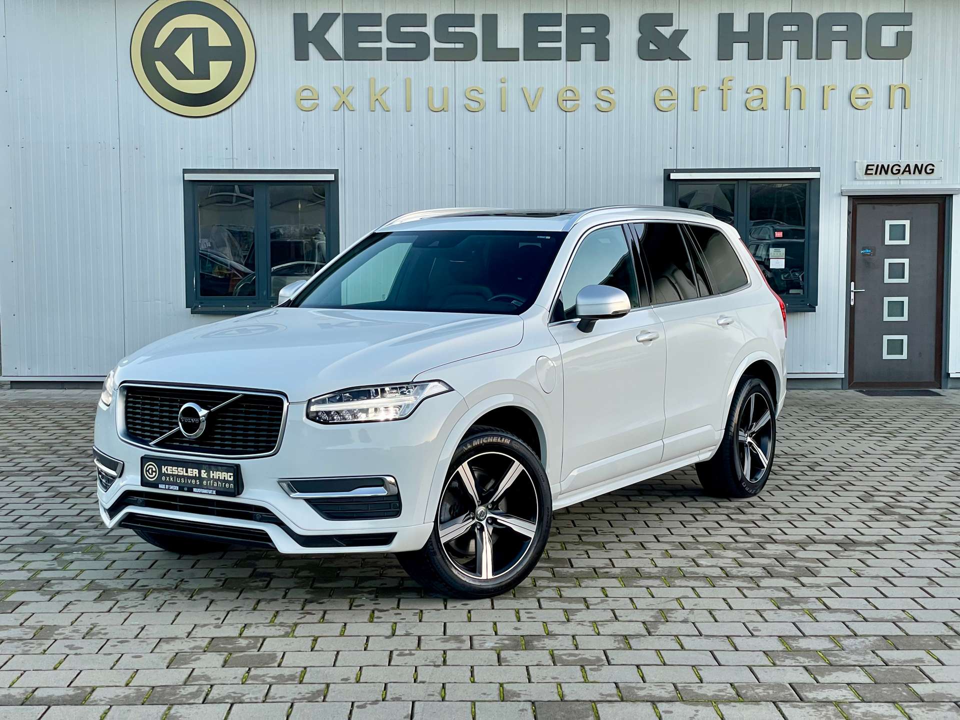 Volvo XC90 AWD T8 TwinE*R-Design* Business AHK 7-Sitze