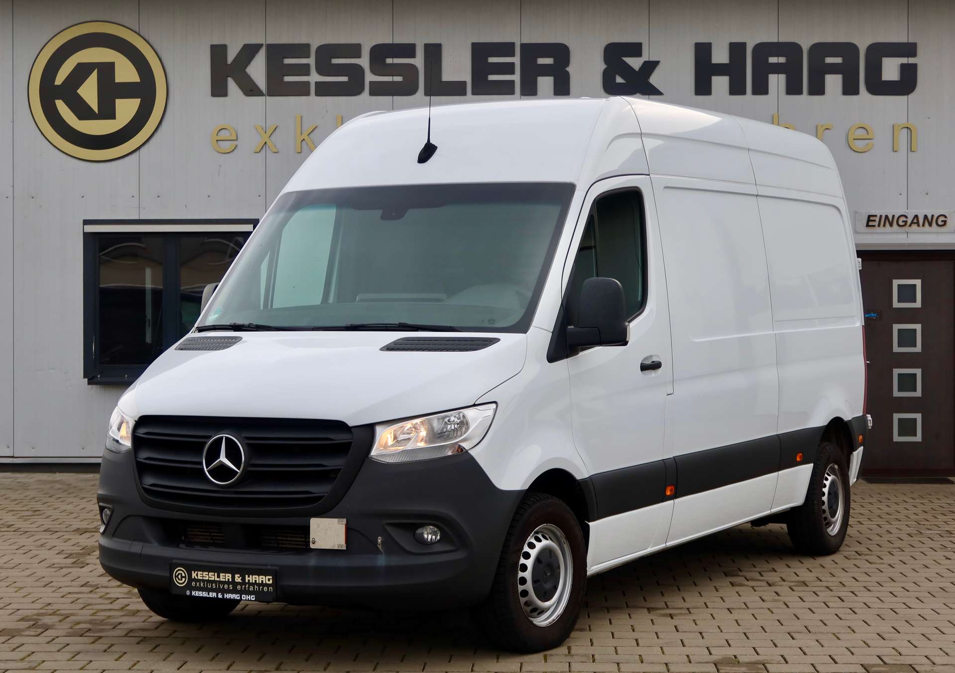 Mercedes-Benz Sprinter 314CDI FWD L2#MBUX#1HD#3,5T#RCAM#