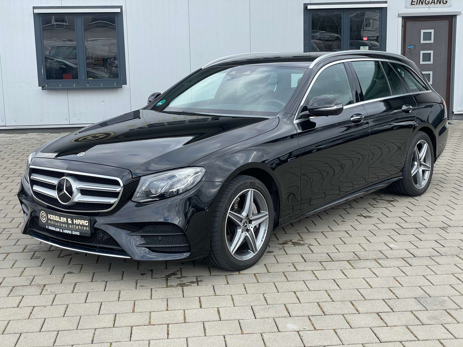Mercedes-Benz E 300 de AMG-LINE/ILS/Distr-Plus/Burm/Wide/AHK
