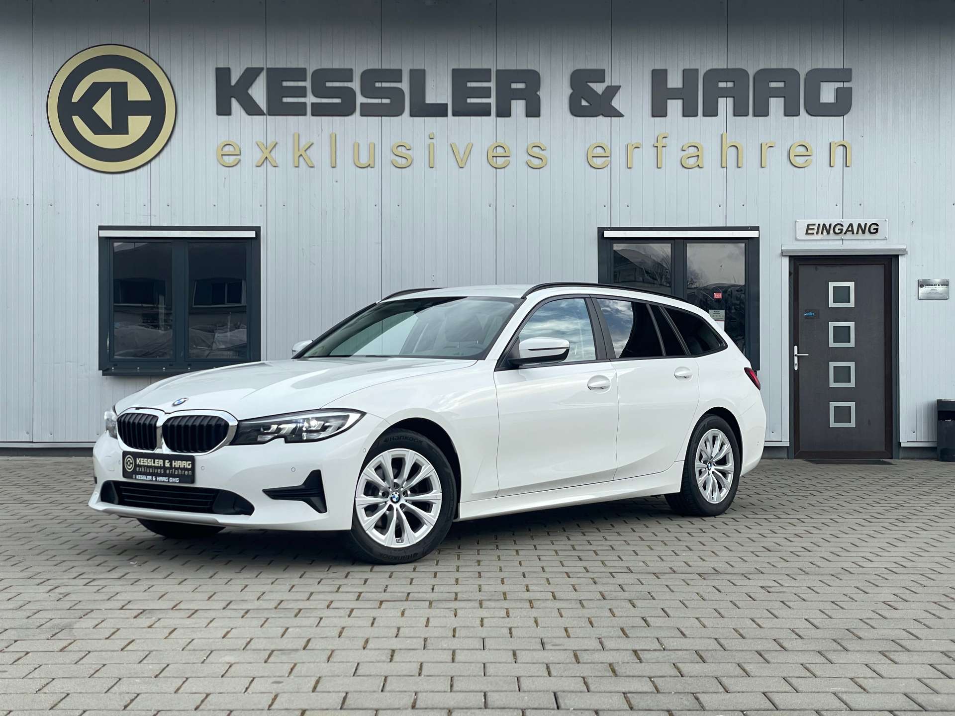 BMW 318 d Sport Navi PDC LED DIGITAL 8-fach 1Hand
