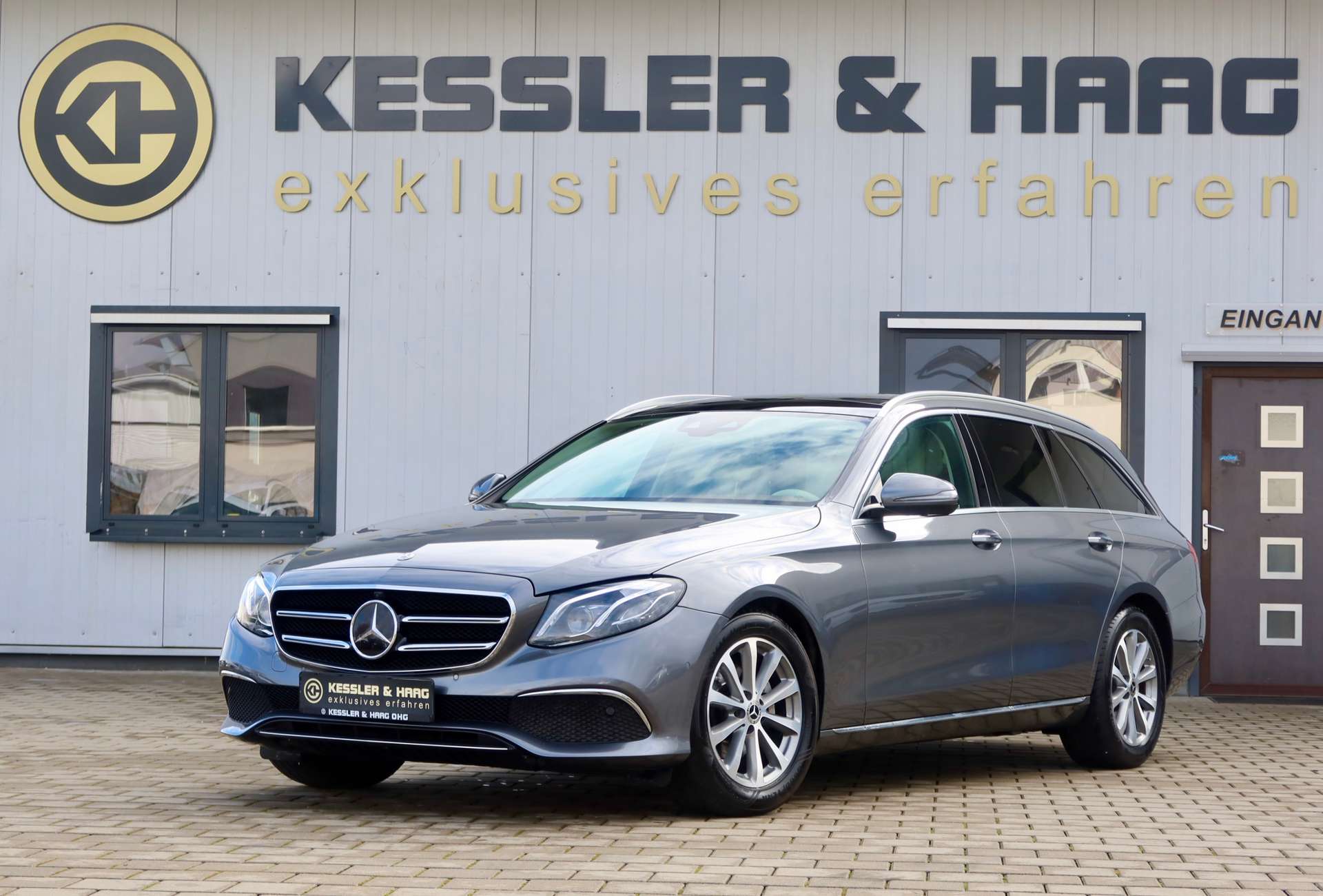 Mercedes-Benz E 200 d#Avantgarde + designo#LUFT#ACC#PANO
