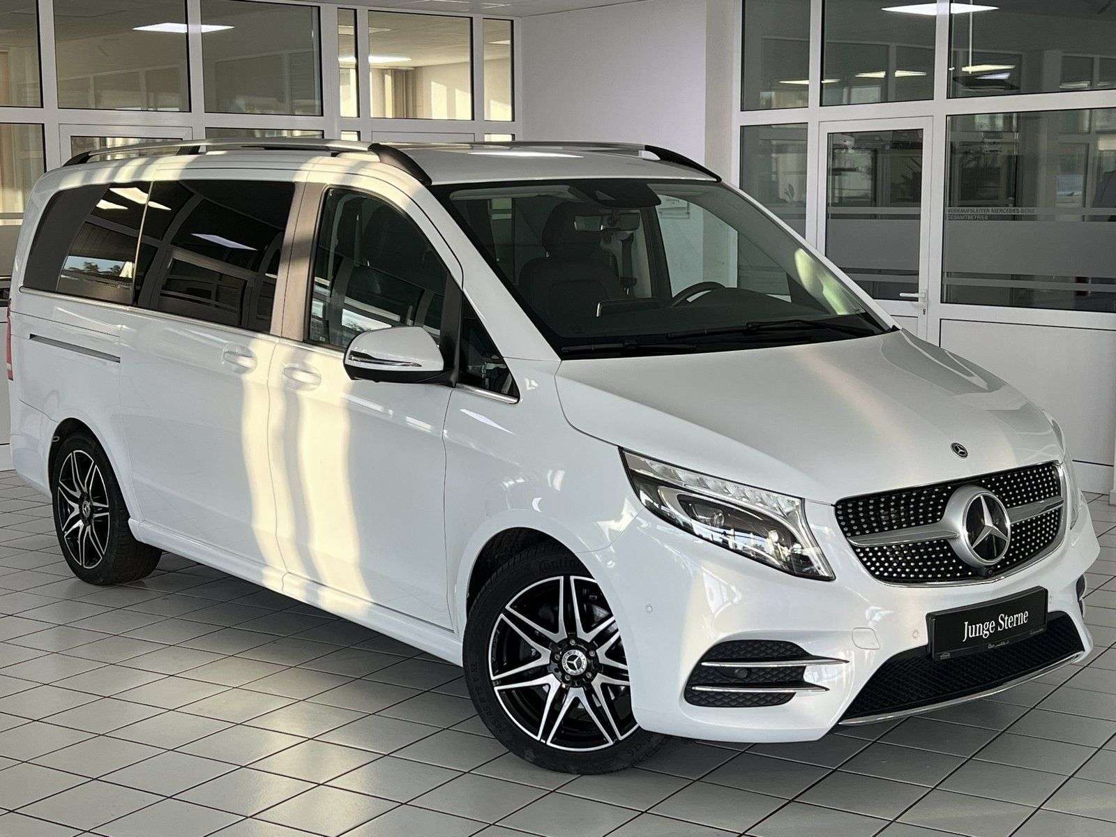 Mercedes-Benz V 250 Avantgarde Edition Lang AMG EXCLUSIVE MBUX