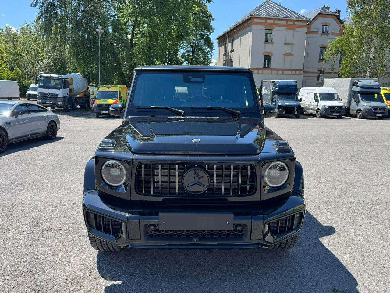 Mercedes-Benz 63 AMG