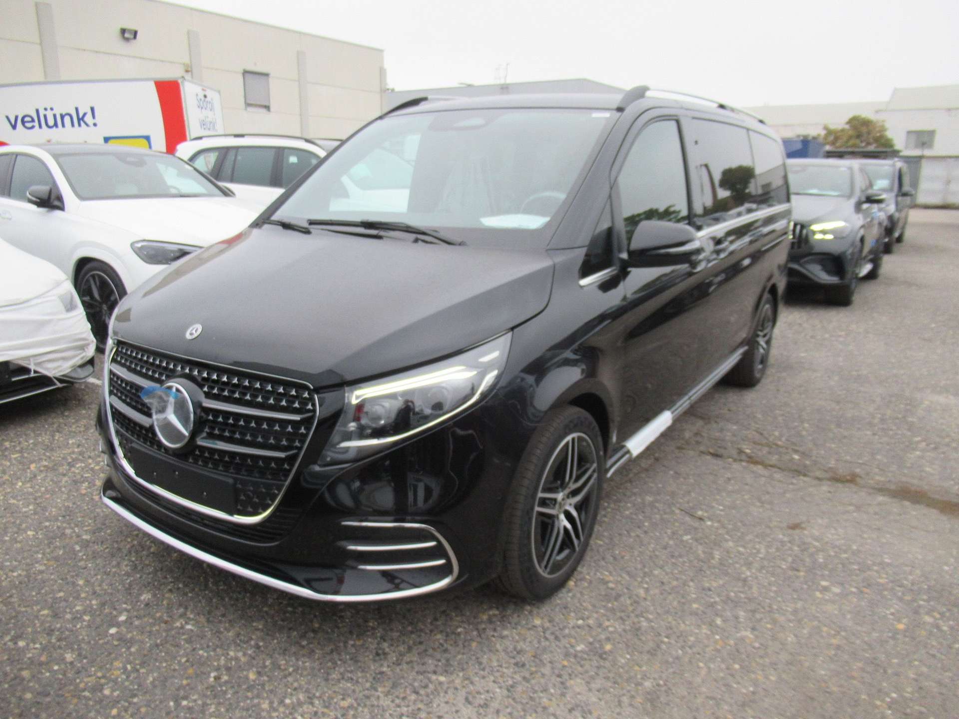 Mercedes-Benz V 300 d EXCLUSIVE EDITION 4MATIC lang
