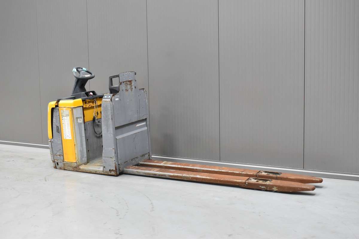 Jungheinrich ECE 225