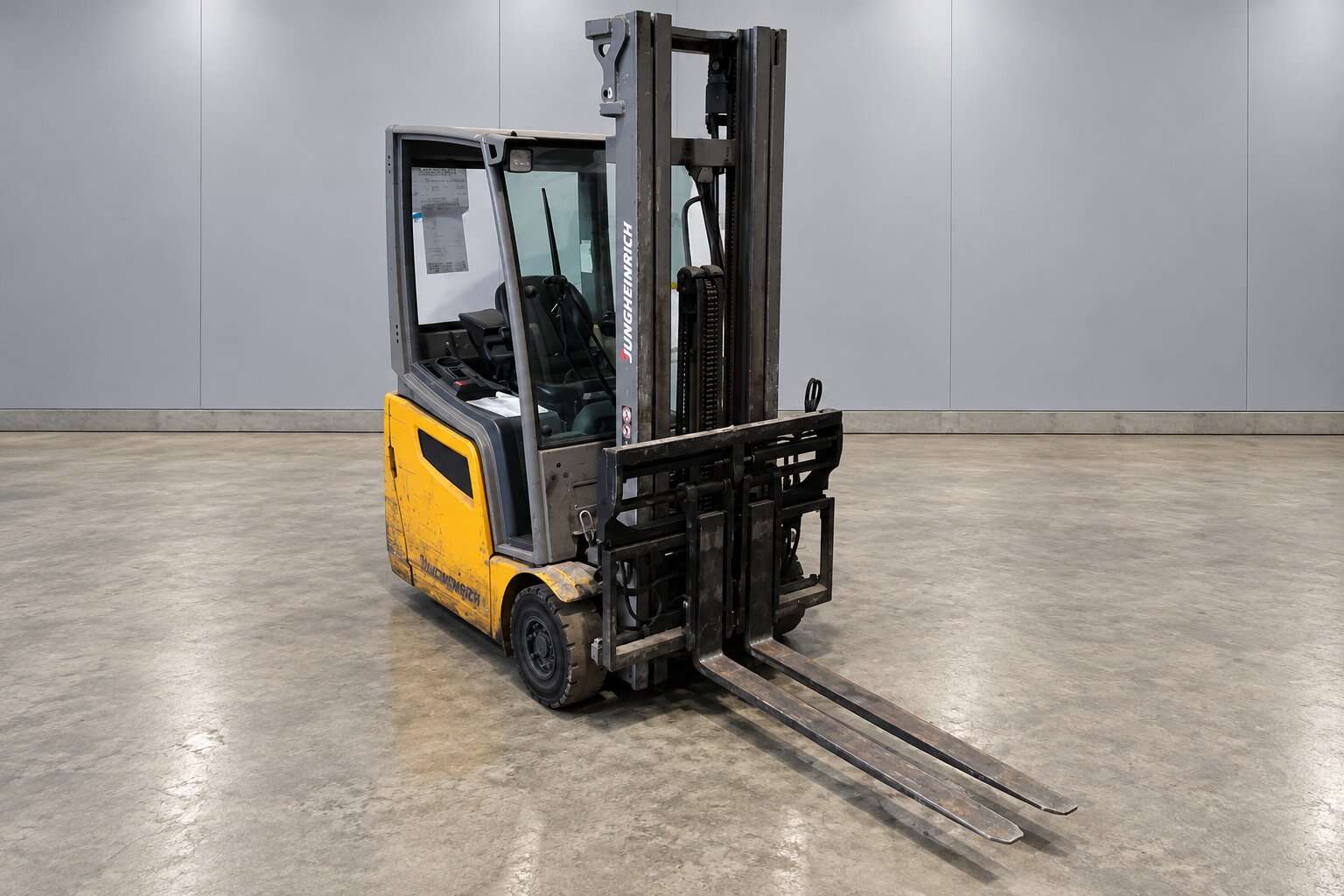 Jungheinrich EFG 215