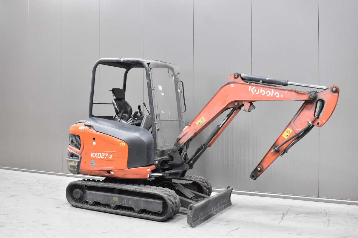 KUBOTA KX 027-4