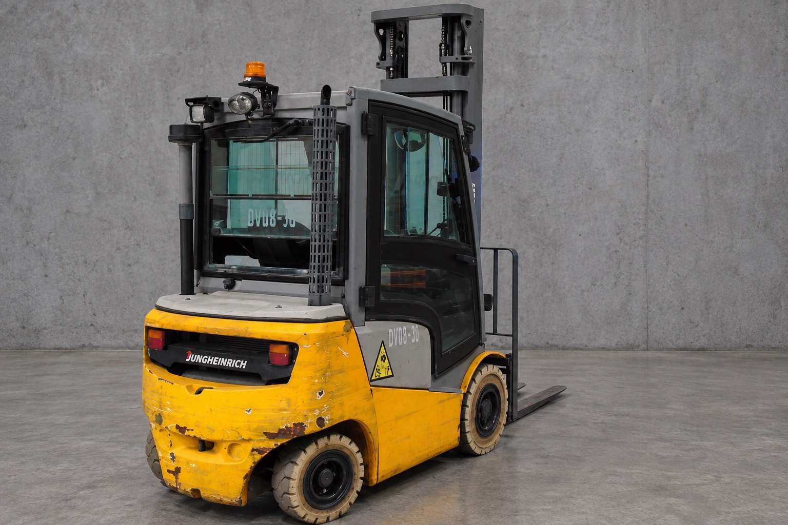 Jungheinrich DFG 320